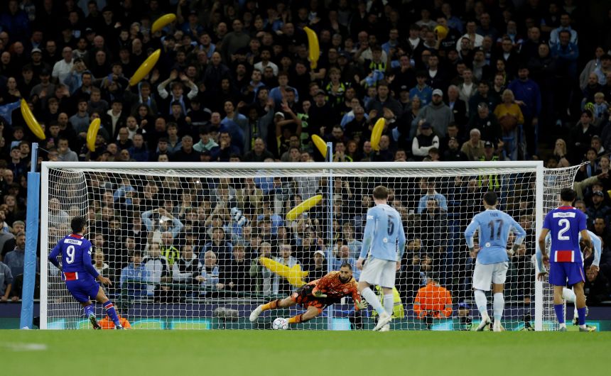 O Manchester City sofreu a primeira derrota frente ao Paris Saint-Germain na Liga dos Campeões